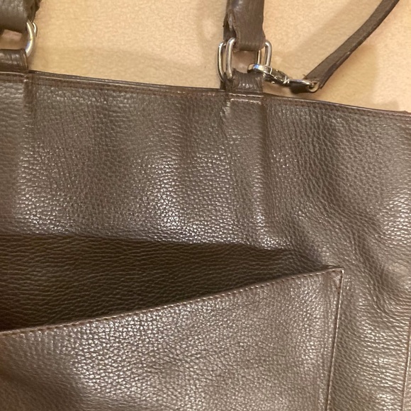 J. Crew Italian soft pebbled  chocolate leather tote bag with strap and pocket - Picture 2 of 16